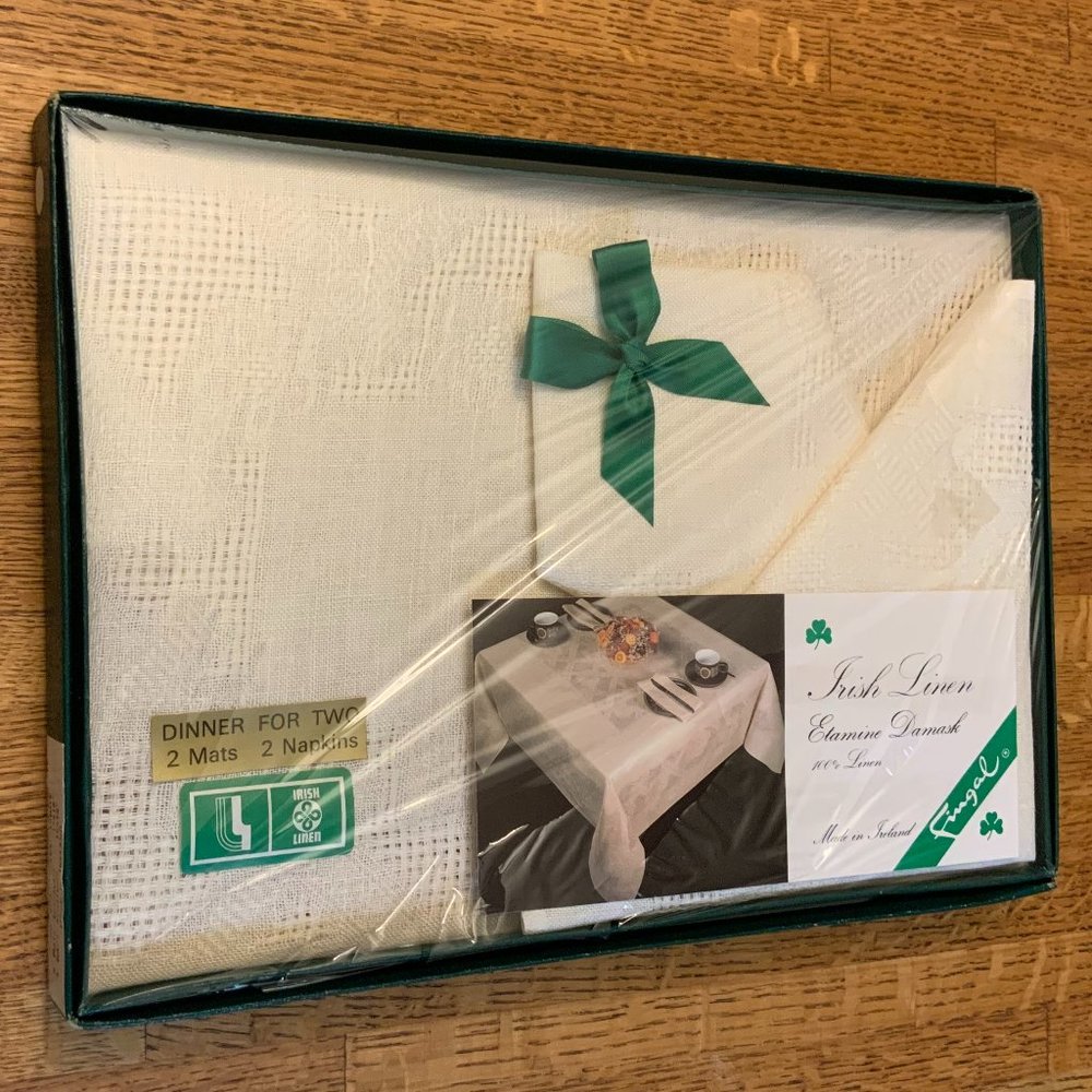Vintage Irish Etamine White Linen Damask Sets 6 Placemats & 6 Napkins NWT - Picture 5 of 7